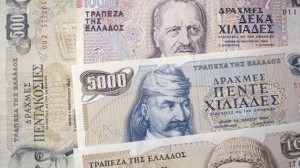 Εφιαλτικές οι επιπτώσεις τυχόν επιστροφής στη δραχμή